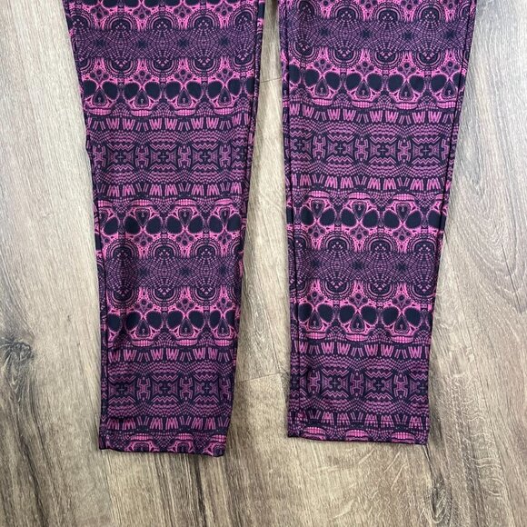 Torrid Skull Pink Purple Skull Patterned Leggings Sz 2X - Picture 7 of 9